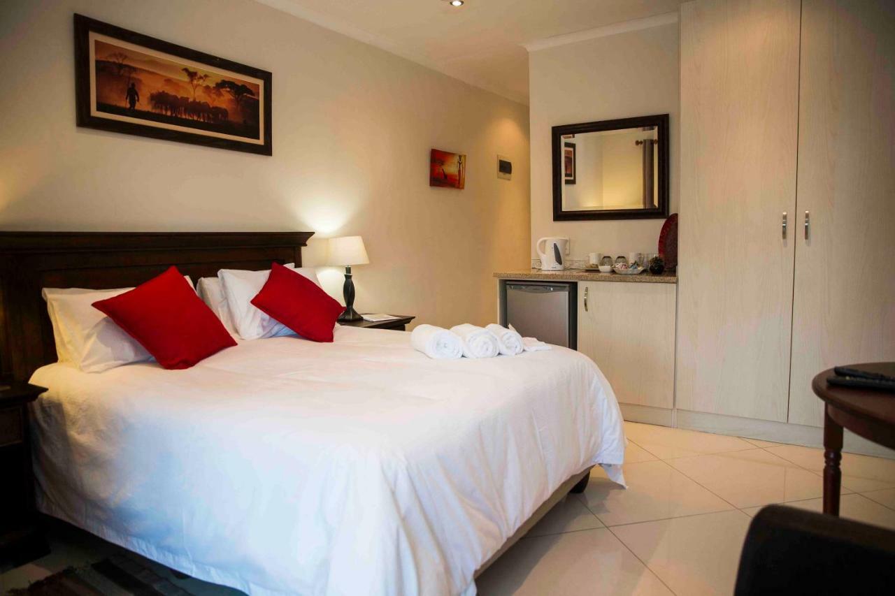 Palmwood Guesthouse Amanzimtoti Exteriör bild