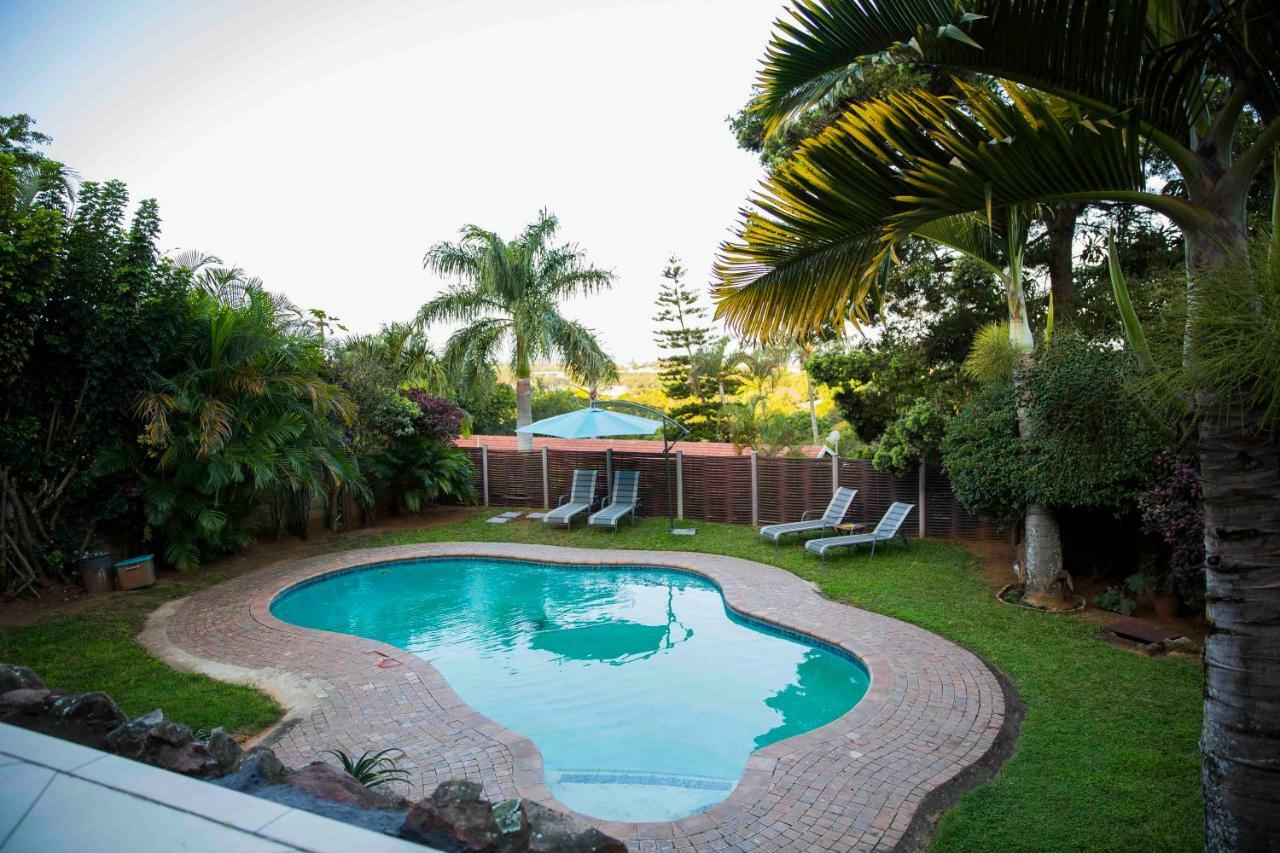 Palmwood Guesthouse Amanzimtoti Exteriör bild