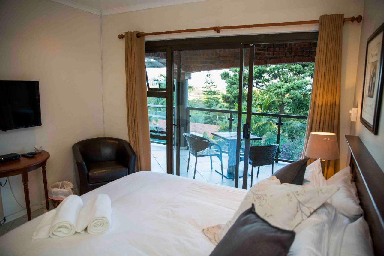 Palmwood Guesthouse Amanzimtoti Exteriör bild